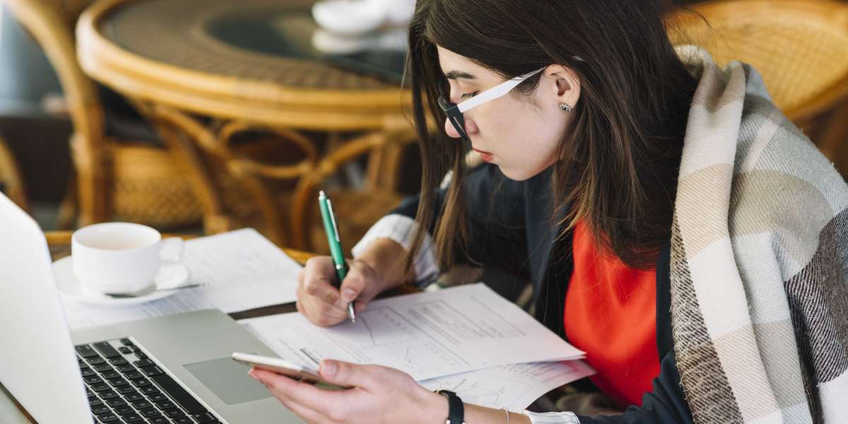 What Makes Assignment Help Australia the Best Choice for Law & Finance Assignment Help?